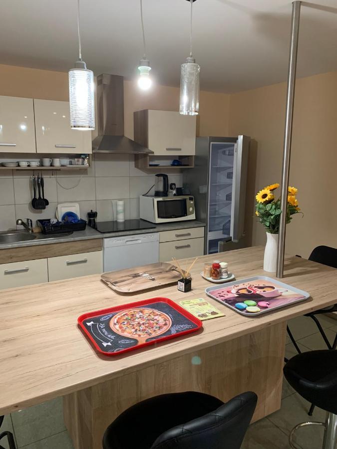 Deli Terasz B Apartman Free Parking, Self-Check-In Anytime Győr Exterior foto